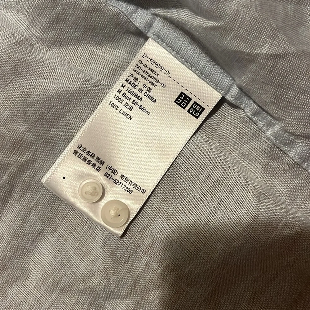 Uniqlo BNWT light blue long sleeve button down size M 100% linen - Picture 4 of 4